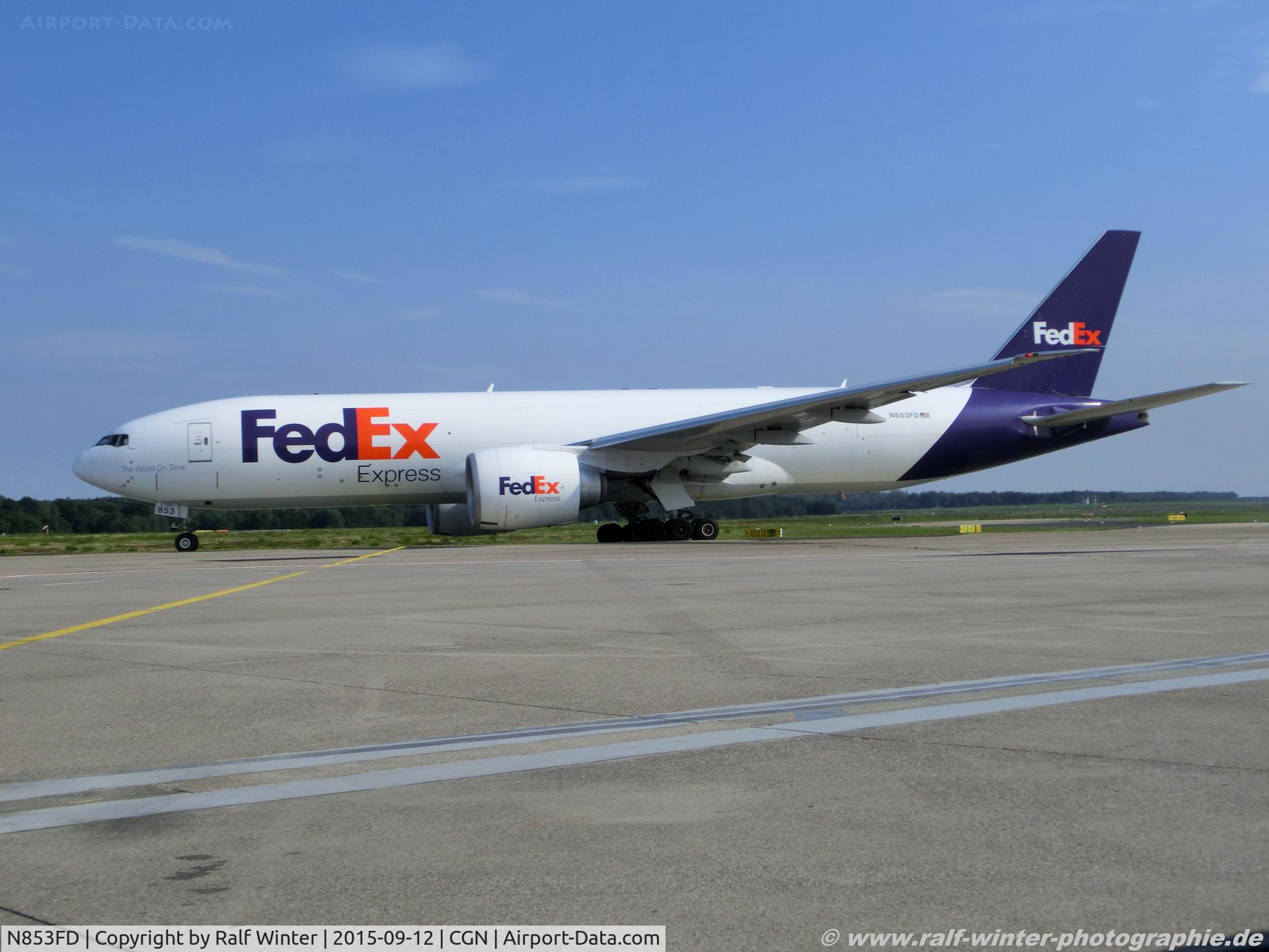 N853FD, 2009 Boeing 777-FS2 C/N 37724, Boeing 777-FS2 - FX FDX Federal Express FedEx 'Talon' - 37724 - N853FD - 12.09.2015 - CGN