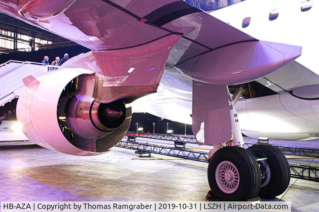 HB-AZA, 2019 Embraer 190-E2 (ERJ-190-300) C/N 19020022, Helvetic Airways Embraer 190 E2