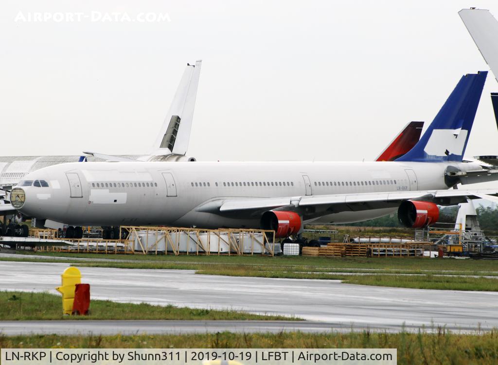 LN-RKP, 1997 Airbus A340-313X C/N 167, Stored and to be broken up...
