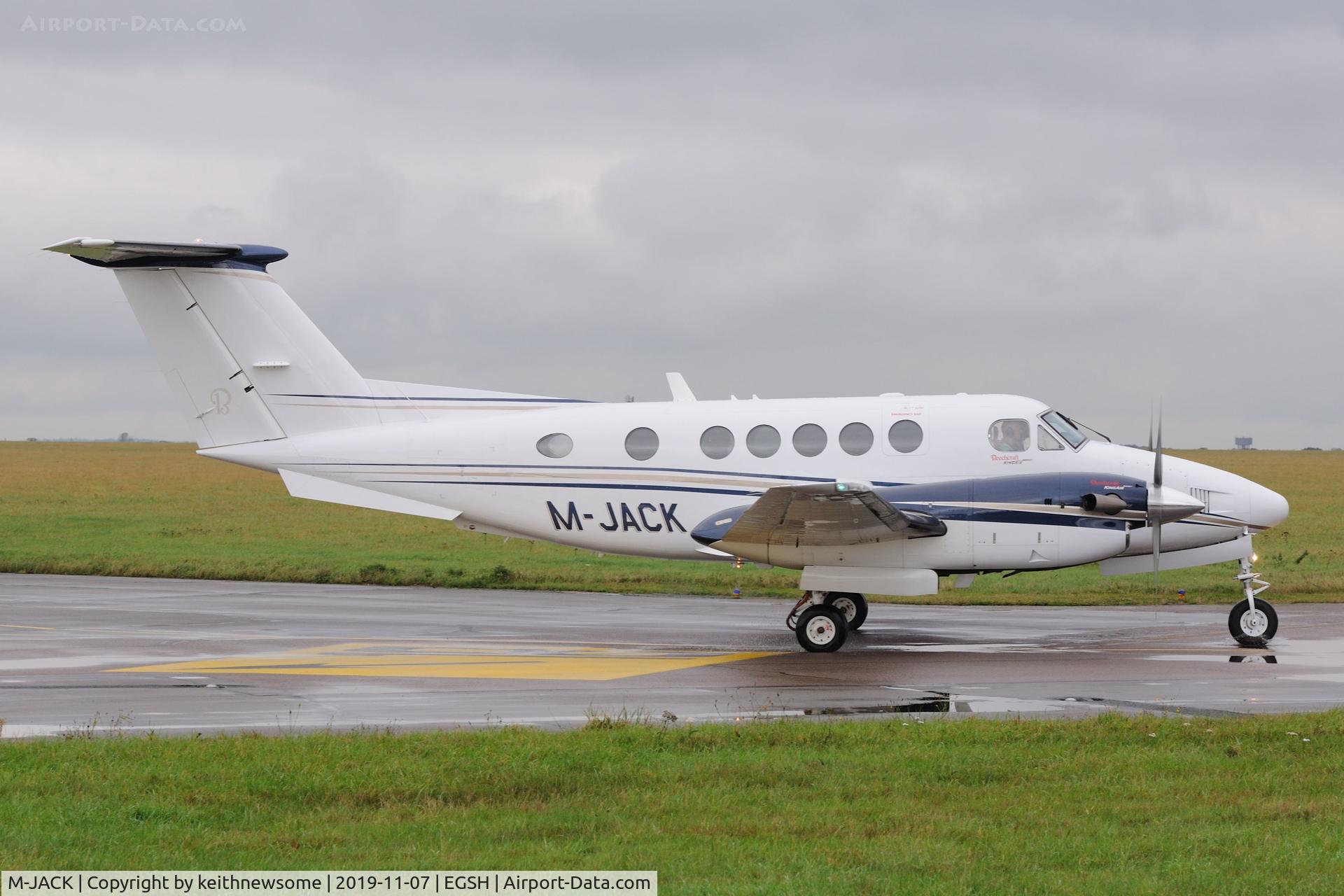 M-JACK, 2009 Hawker Beechcraft B200GT King Air C/N BY-94, Return Visitor.