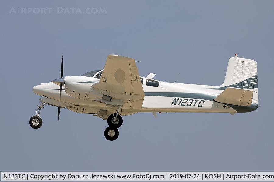 N123TC, 1963 Beech D50E Twin Bonanza C/N DH-339, Beech D50E Twin Bonanza  C/N DH-339, N123TC