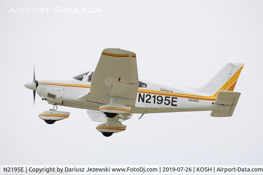 N2195E, 1978 Piper PA-28-181 C/N 28-7990182, Piper PA-28-181 Archer  C/N 28-7990182, N2195E