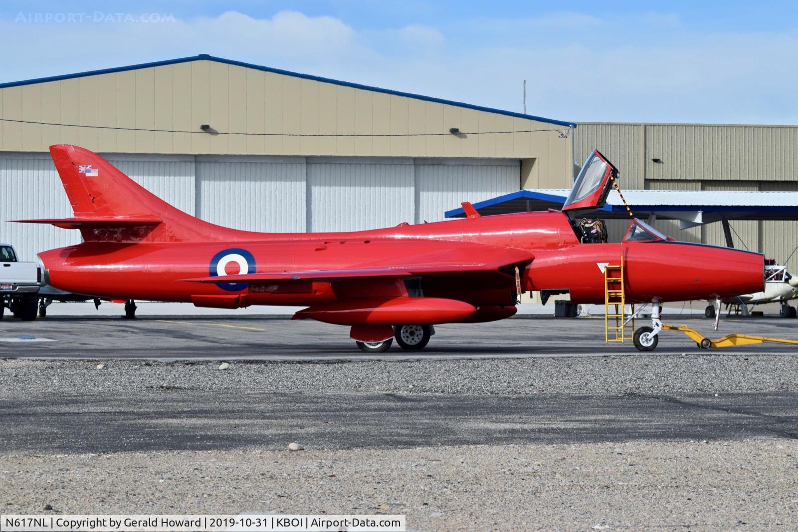 N617NL, 1959 Hawker Hunter T.7 C/N 41H-695449, On south GA ramp.