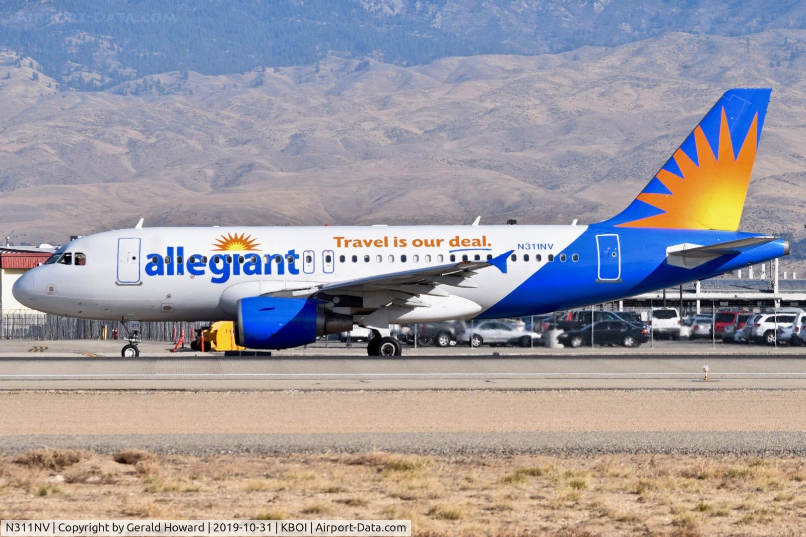 N311NV, 2006 Airbus A319-111 C/N 2702, Taxiing on Alpha to RWY 10L.