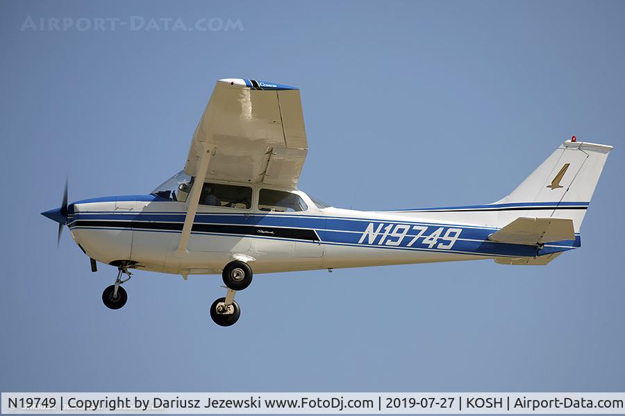 N19749, 1972 Cessna 172L C/N 17260720, Cessna 172L Skyhawk  C/N 17260720, N19749