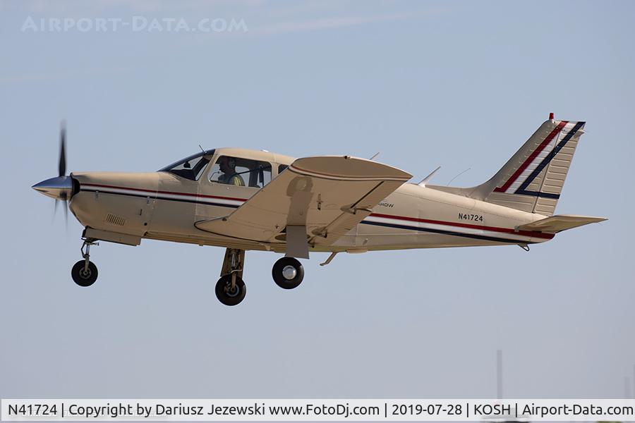 N41724, 1974 Piper PA-28R-200 Cherokee Arrow C/N 28R-7435212, Piper PA-28R-200 Arrow II  C/N 28R-7435212, N41724