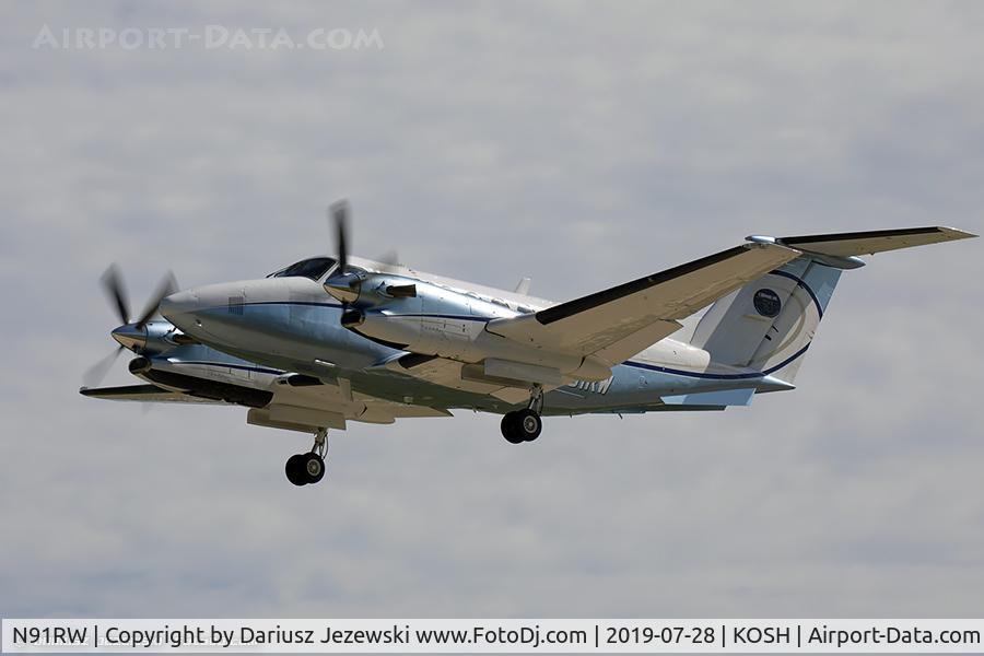 N91RW, 1984 Beech 300 C/N FA-21, Beech B300 Super King Air  C/N 40026/67-14510, N91RW