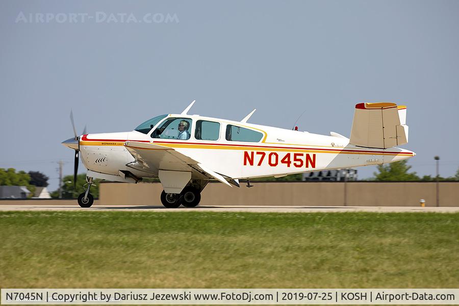 N7045N, 1967 Beech V35A Bonanza C/N D-8633, Beech V35A Bonanza  C/N D-8633, N7045N