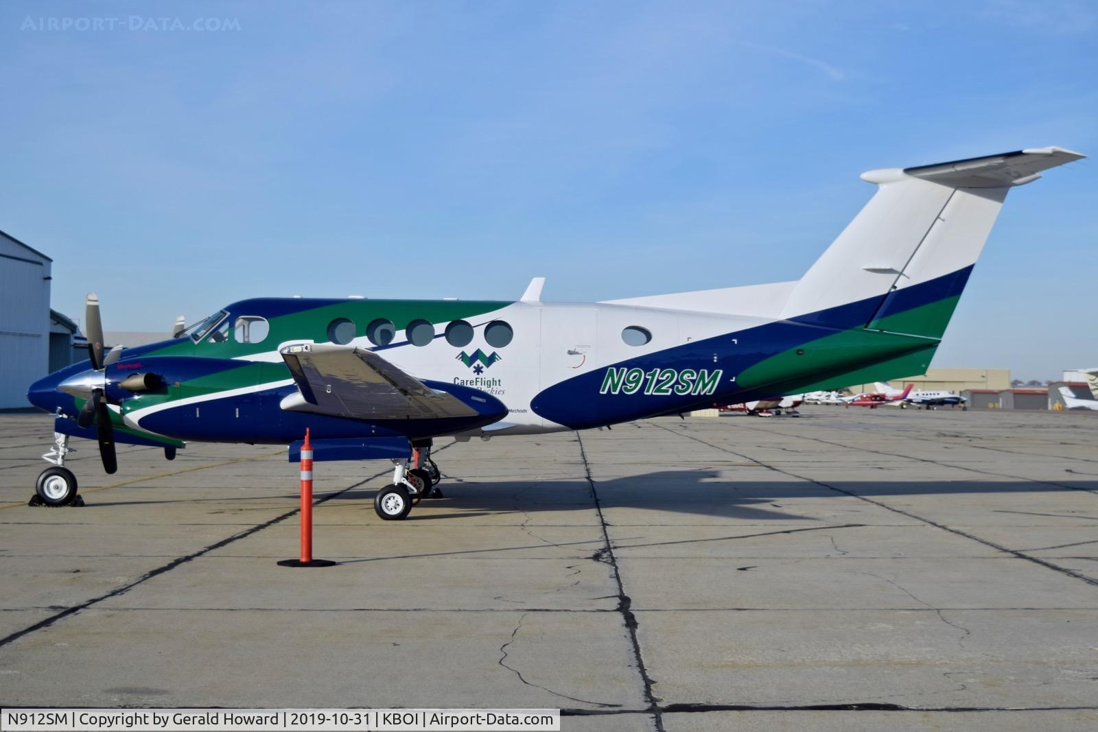 N912SM, 1979 Beech 200 Super King Air C/N BB-478, Parked on south GA ramp.