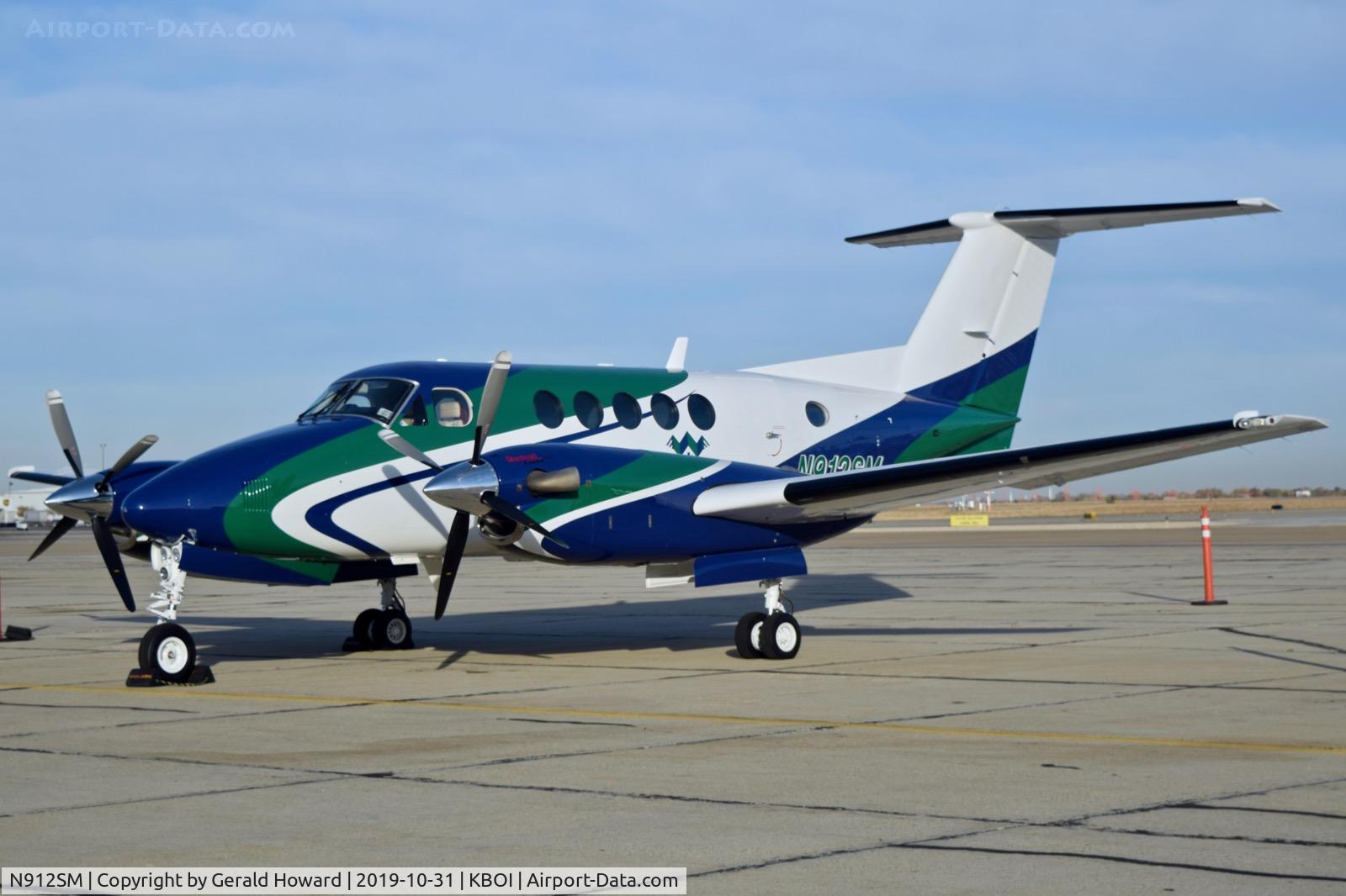 N912SM, 1979 Beech 200 Super King Air C/N BB-478, Parked on south GA ramp.