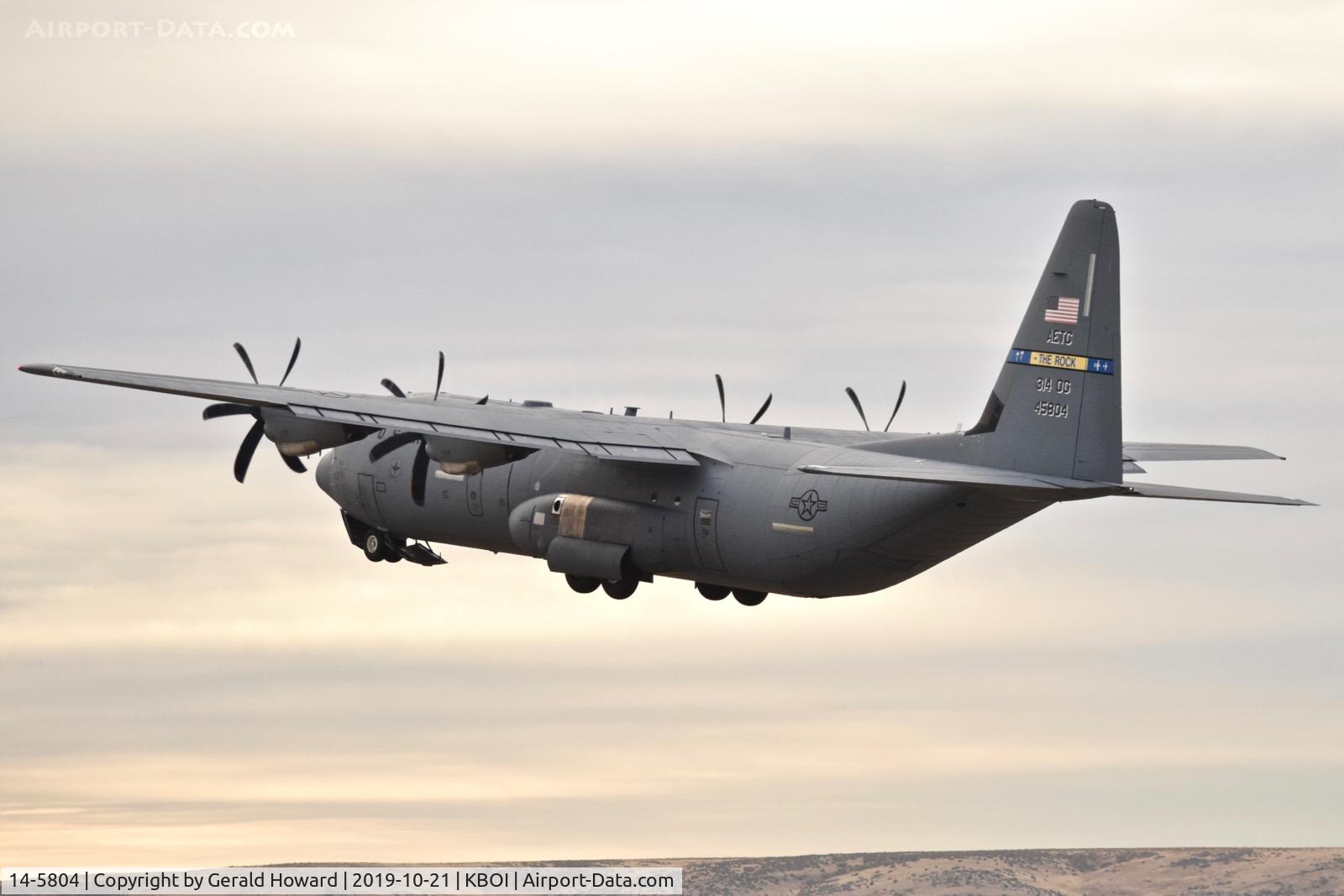 14-5804, 2016 Lockheed Martin C-130J-30 C/N 382-5804, Departure from 10L.