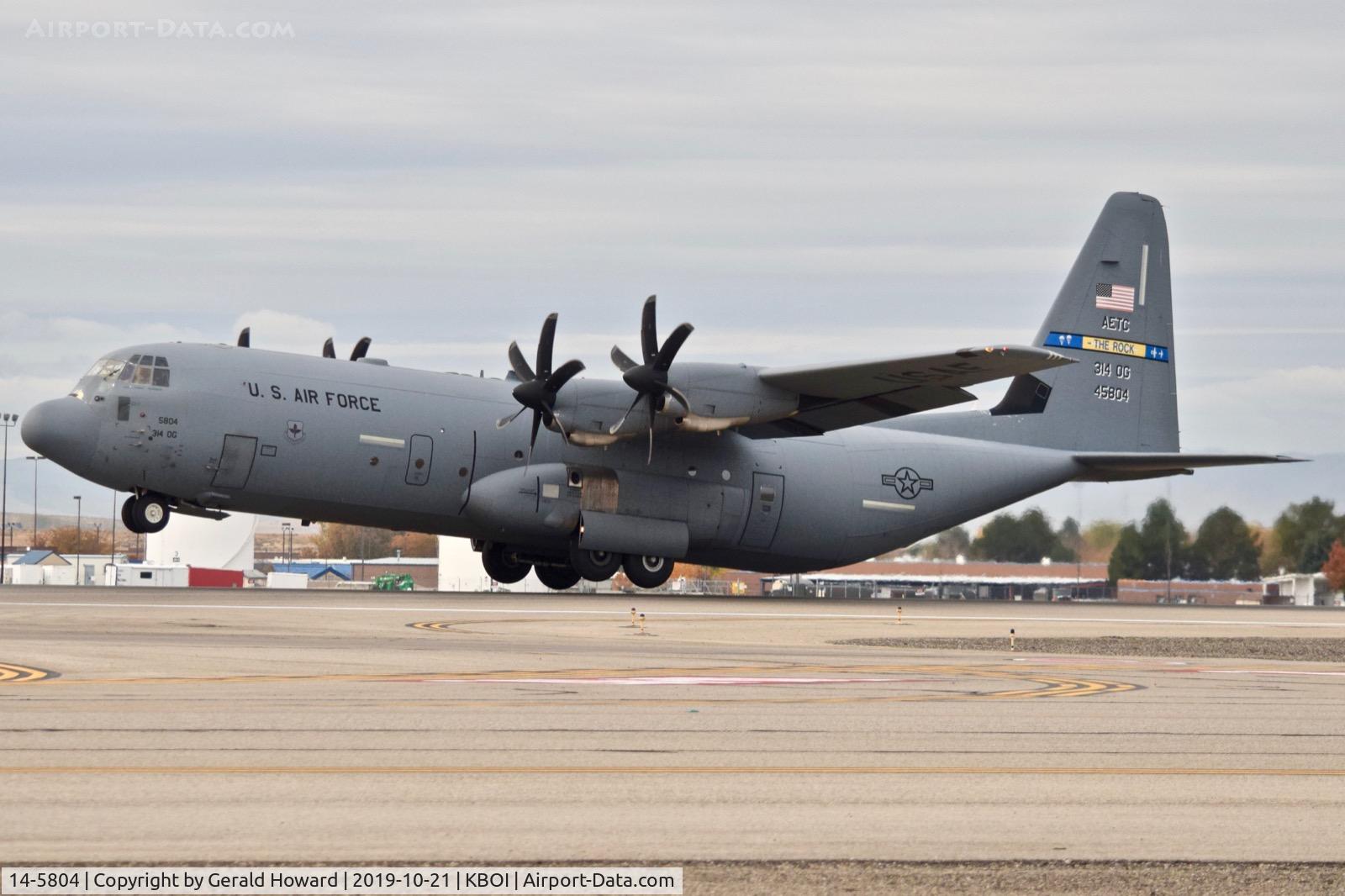 14-5804, 2016 Lockheed Martin C-130J-30 C/N 382-5804, Take off from RWY 10L.