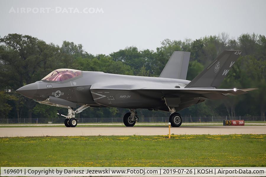 169601, 2016 Lockheed Martin F-35C Lightning II C/N CF-35, F-35C Lightning II 169601 VW-434 from VMFA-314 