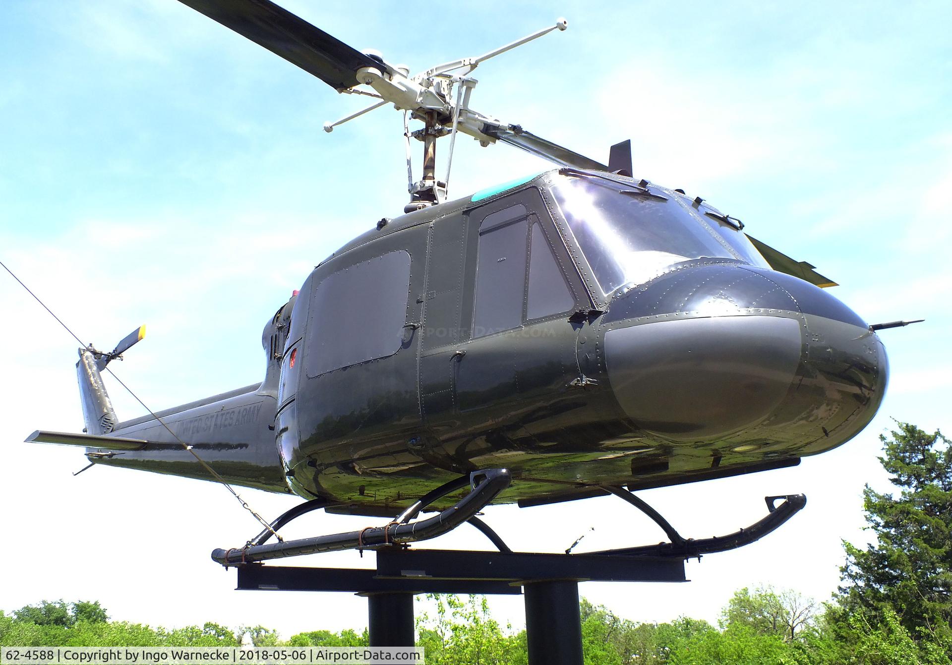 62-4588, 1963 Bell UH-1B Iroquois C/N 648, Bell UH-1B Iroquois at the 45th Infantry Division Museum, Oklahoma City OK