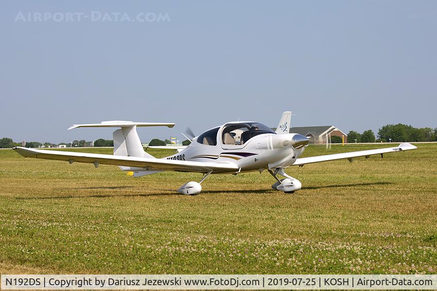 N192DS, 2005 Diamond DA-40 Diamond Star C/N 40.576, Diamond DA-40 Diamond Star  C/N 40.576, N192DS