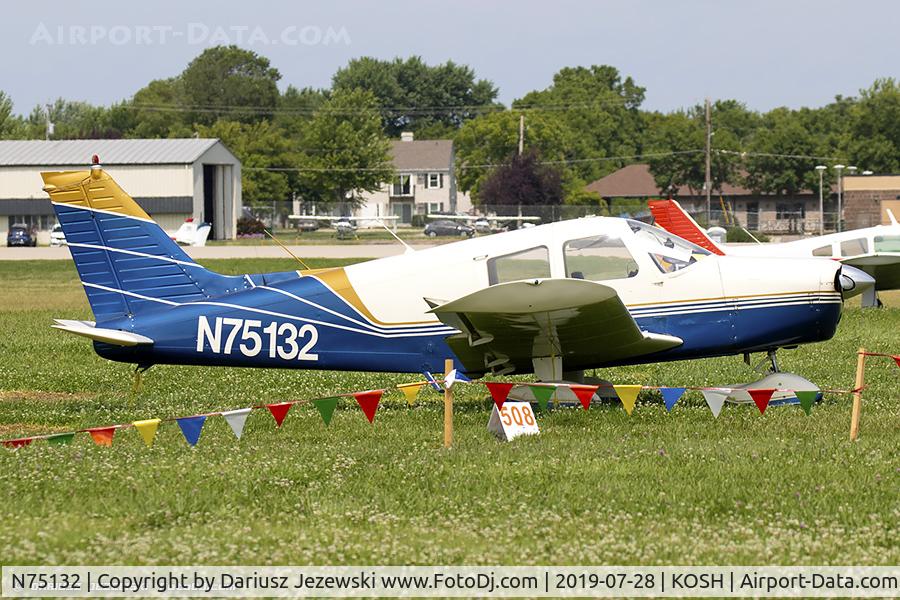 N75132, 1976 Piper PA-28-140 C/N 28-7625202, Piper PA-28-140 Cherokee Cruiser  C/N 28-7625202, N75132