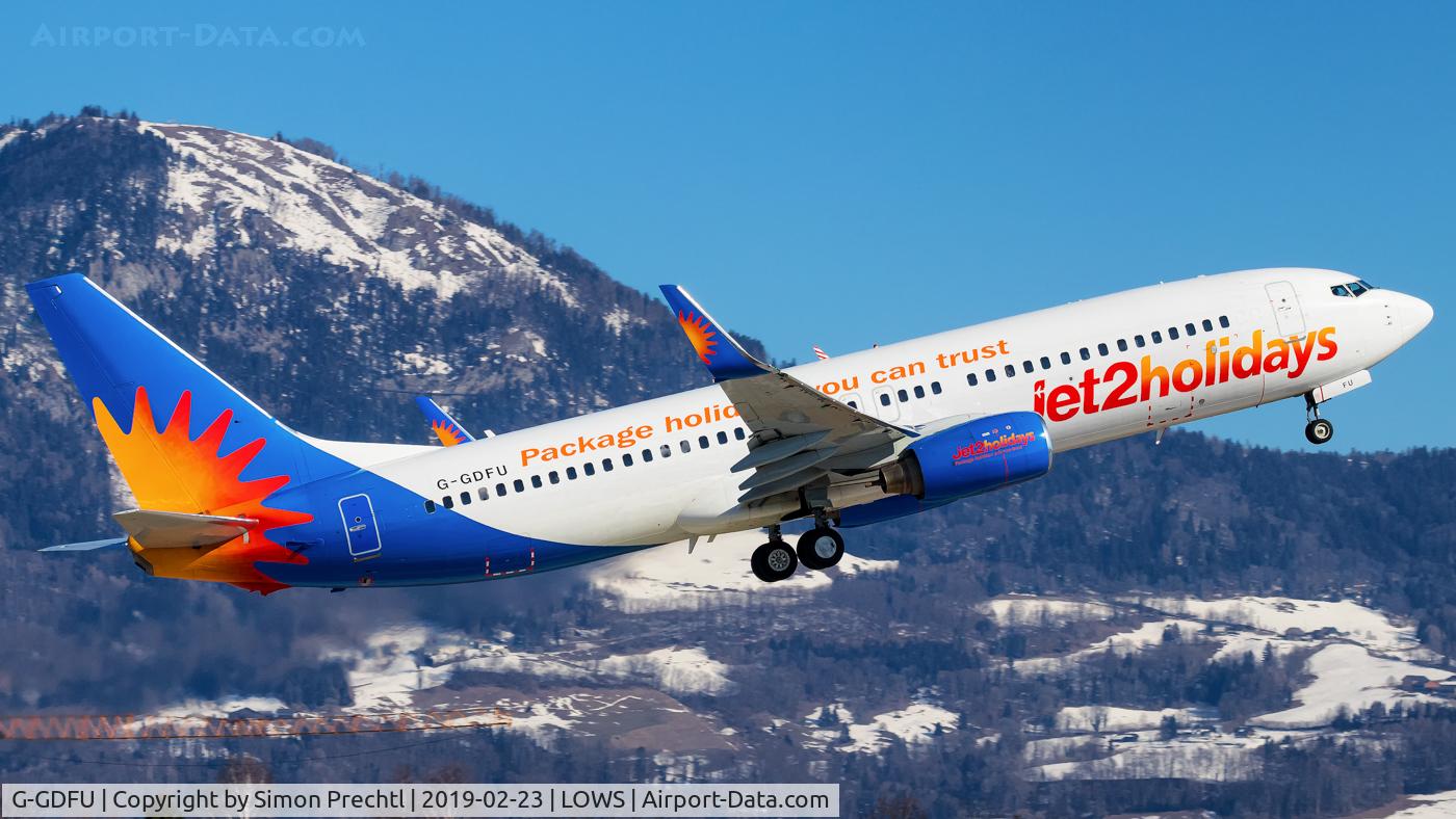 G-GDFU, 2001 Boeing 737-8K5 C/N 30416, G-GDFU @ Salzburg Airport