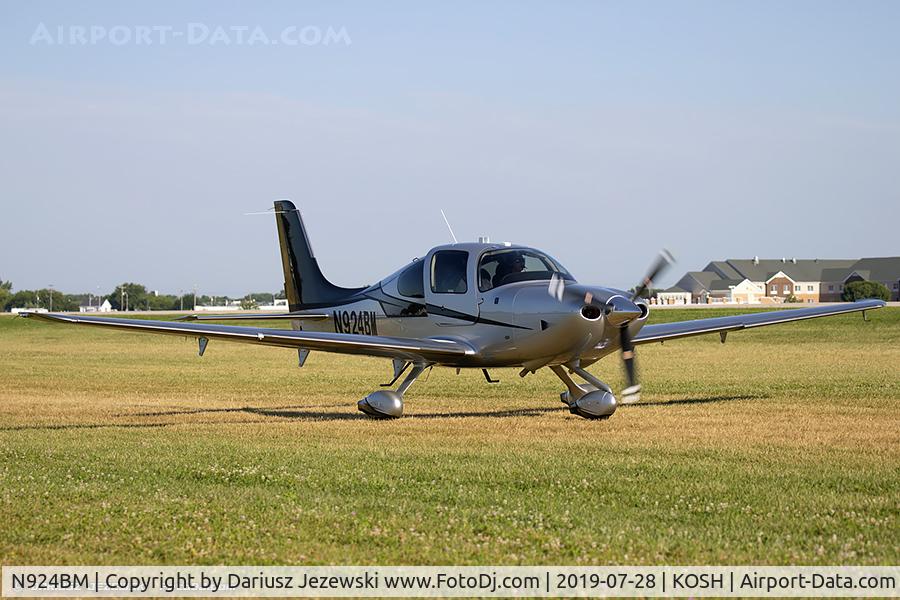 N924BM, 2015 Cirrus SR22 C/N 4178, Cirrus SR22  C/N 4178, N924BM
