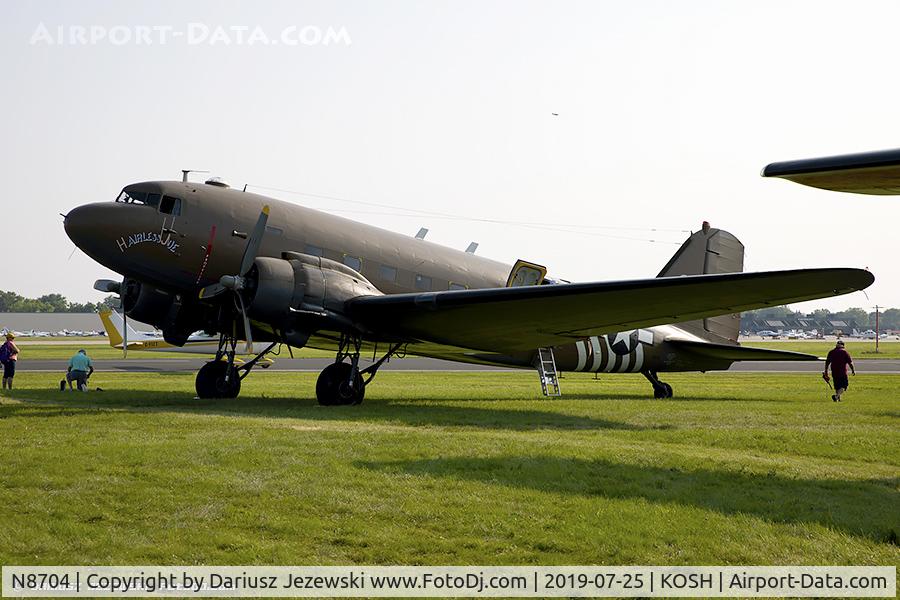 N8704, 1944 Douglas DC3C-S4C4G (TC-47B-30-DK) C/N 33048, Douglas DC-3C-S4C4G 