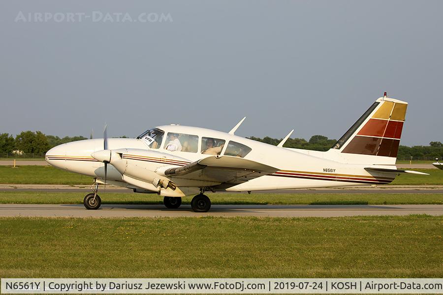 N6561Y, 1968 Piper PA-23-250 C/N 27-3858, Piper PA-23-250 Apache  C/N 27-3858, N6561Y