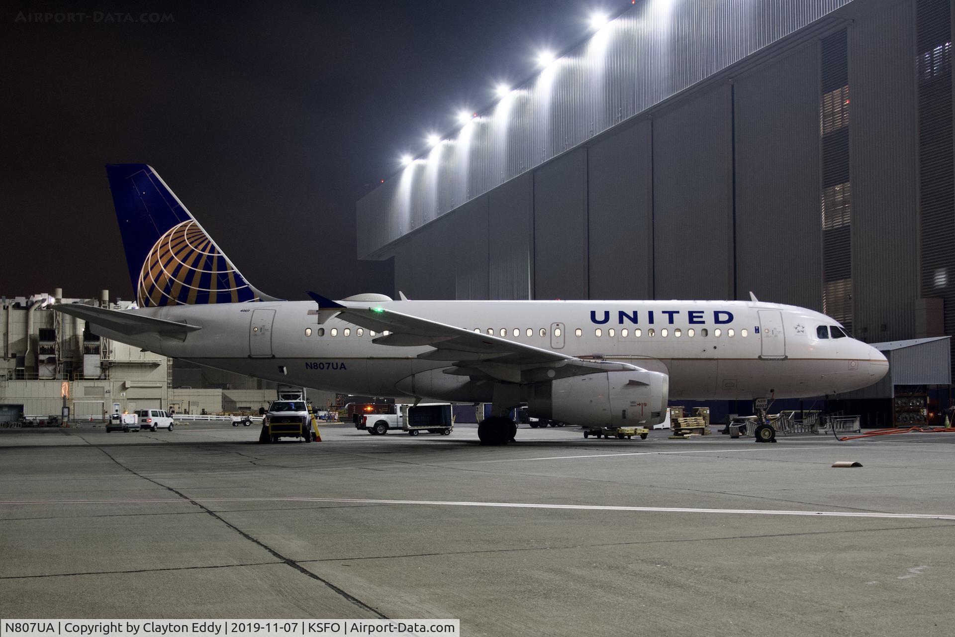 N807UA, 1998 Airbus A319-131 C/N 798, SFO 2019.