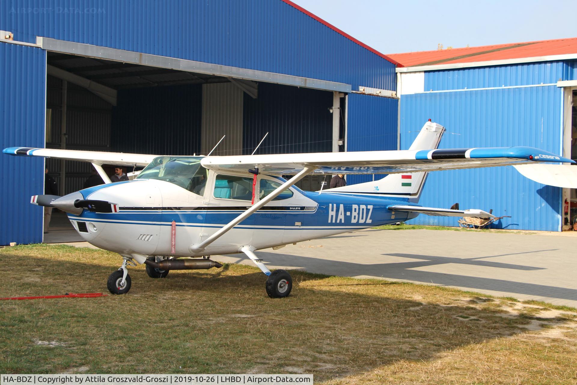 HA-BDZ, 1972 Cessna 182P Skylane C/N 18261520, LHBD - Börgönd Airport, Hungary