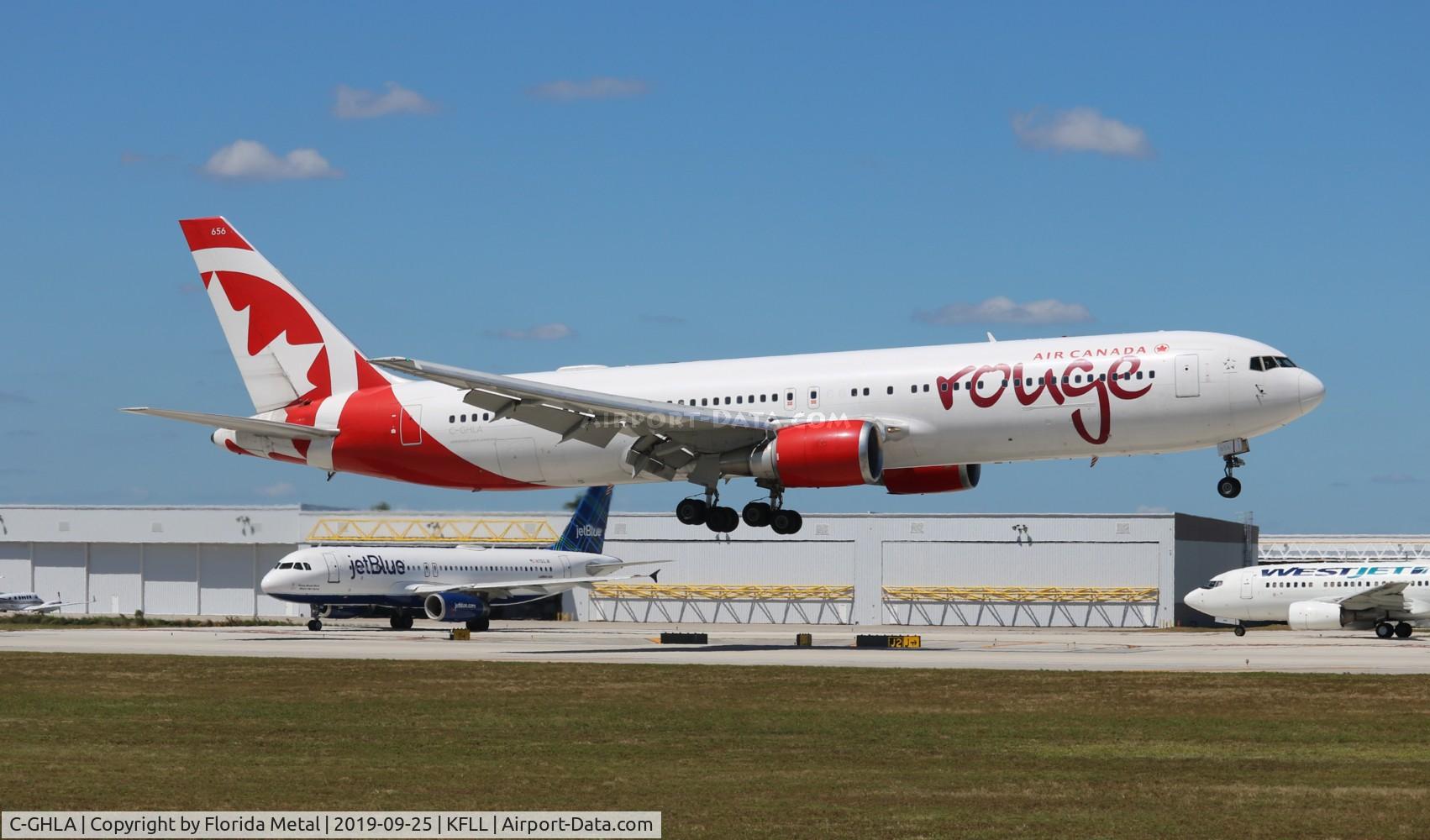 C-GHLA, 1992 Boeing 767-35H C/N 26387, Rouge