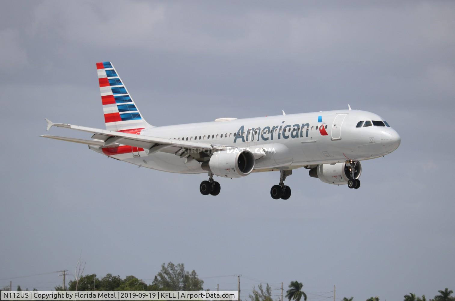 N112US, 1999 Airbus A320-214 C/N 1134, American