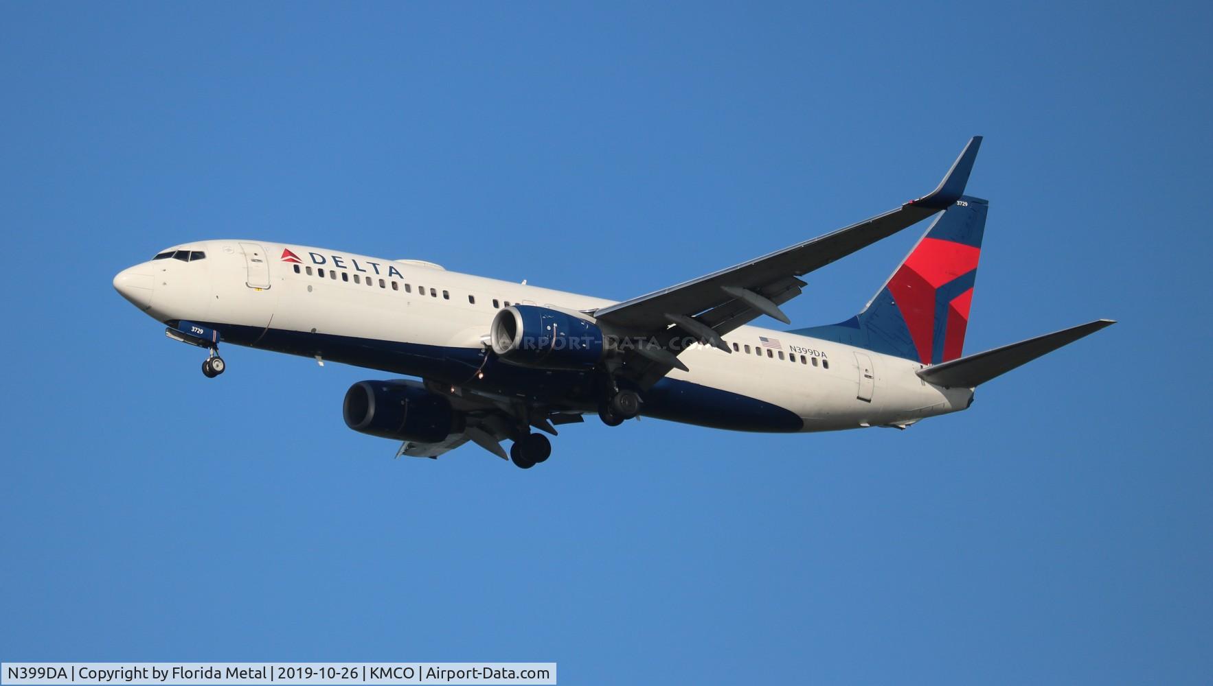 N399DA, 2000 Boeing 737-832 C/N 30379, Delta