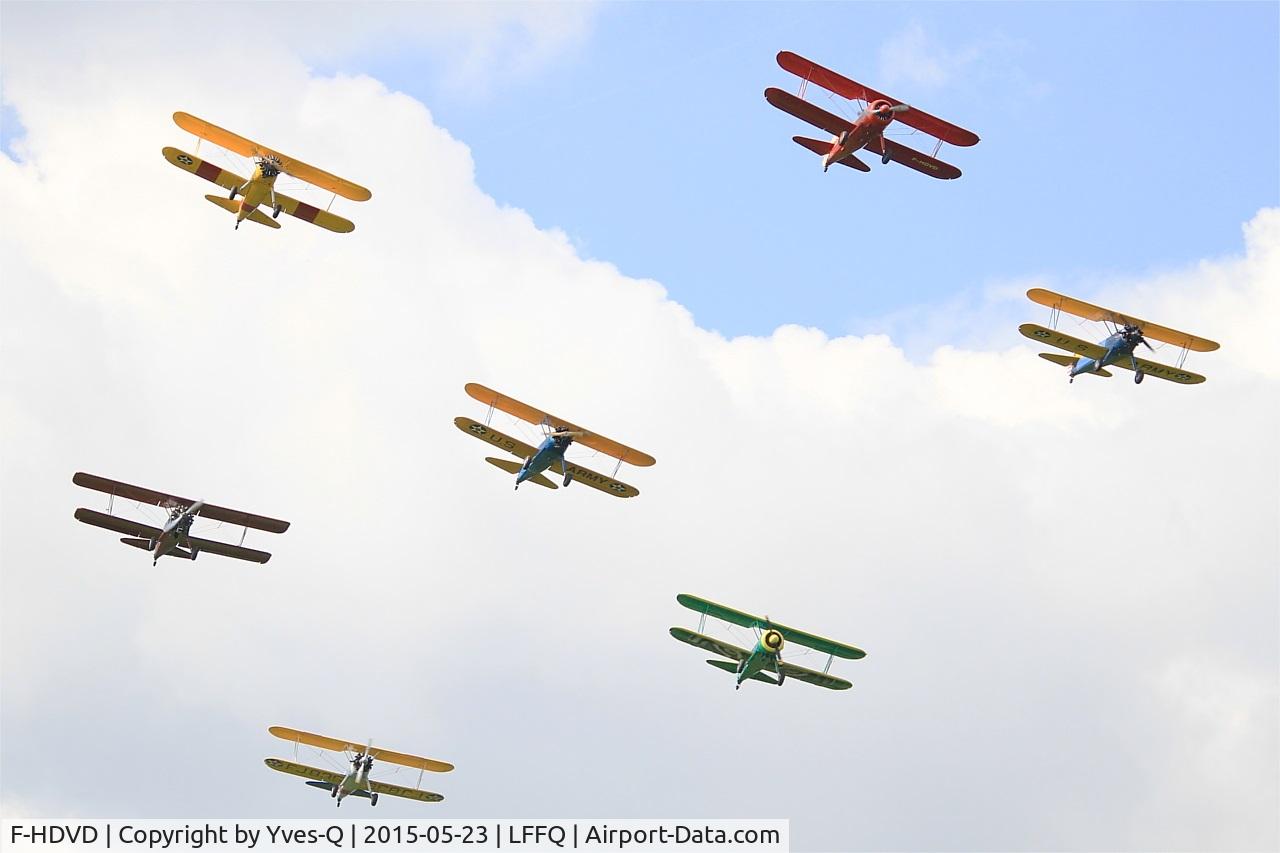 F-HDVD, 1940 Boeing A75N1 (PT-17) C/N 75-940, Boeing A75N1 (PT-17), On display, La Ferté-Alais (LFFQ) air show 2015