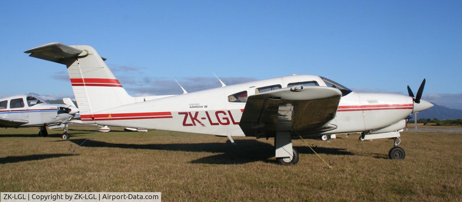 ZK-LGL, Piper PA-28RT-201T Arrow IV C/N 28R-8331047, Piper PA-28RT-201T