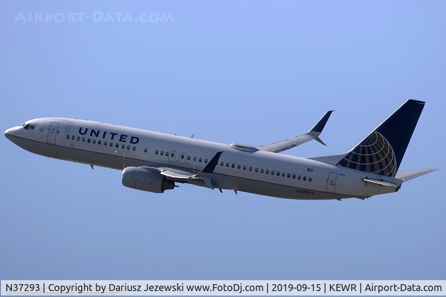 N37293, 2005 Boeing 737-824 C/N 33453, Boeing 737-824 - United Airlines  C/N 33453, N37293