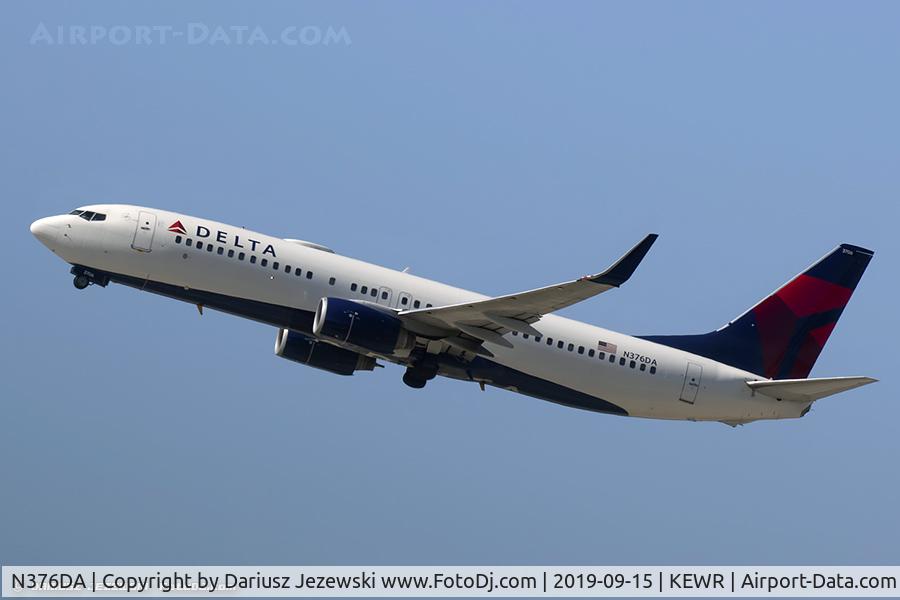 N376DA, 1999 Boeing 737-832 C/N 29624, Boeing 737-832 - Delta Air Lines  C/N 29624, N376DA