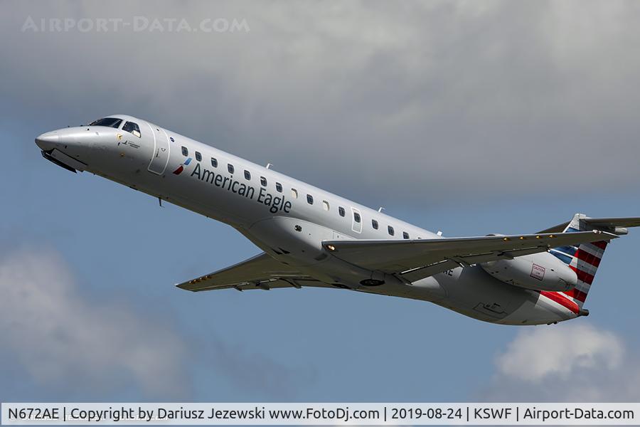 N672AE, 2004 Embraer ERJ-145LR (EMB-145LR) C/N 145794, Embraer ERJ-145LR (EMB-145LR) - American Eagle  C/N 145794, N672AE