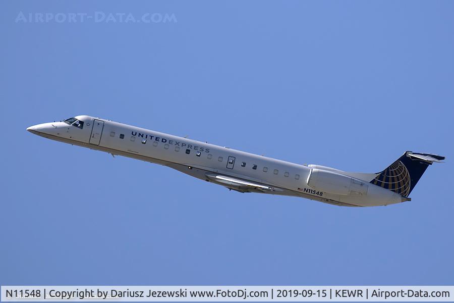 N11548, 2002 Embraer ERJ-145LR (EMB-145LR) C/N 145565, Embraer ERJ-145LR (EMB-145LR) - United Express (ExpressJet Airlines)  C/N 145565, N11548