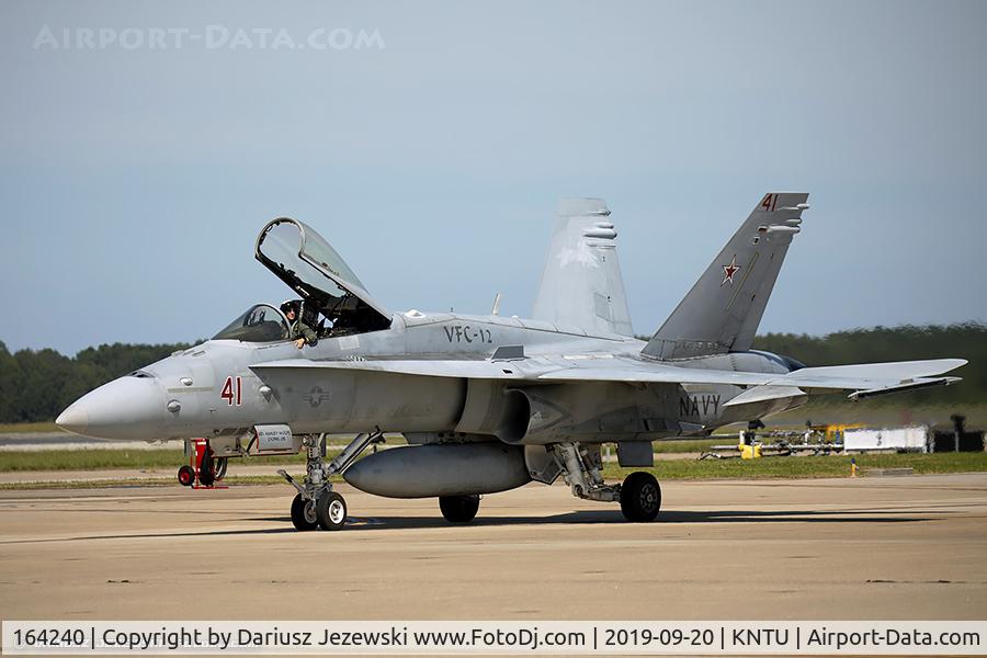 164240, McDonnell Douglas F/A-18C Hornet C/N 1003/C225, F/A-18C Hornet 164240 AJ-412 from VFA-37 