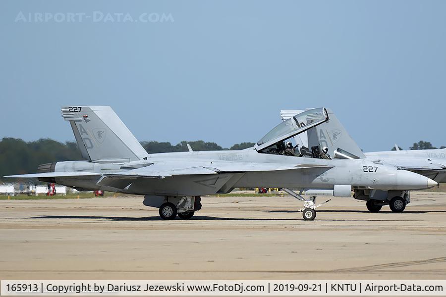 165913, Boeing F/A-18F Super Hornet C/N F-059, F/A-18F Super Hornet 165913 AD-227 from VFA-106 