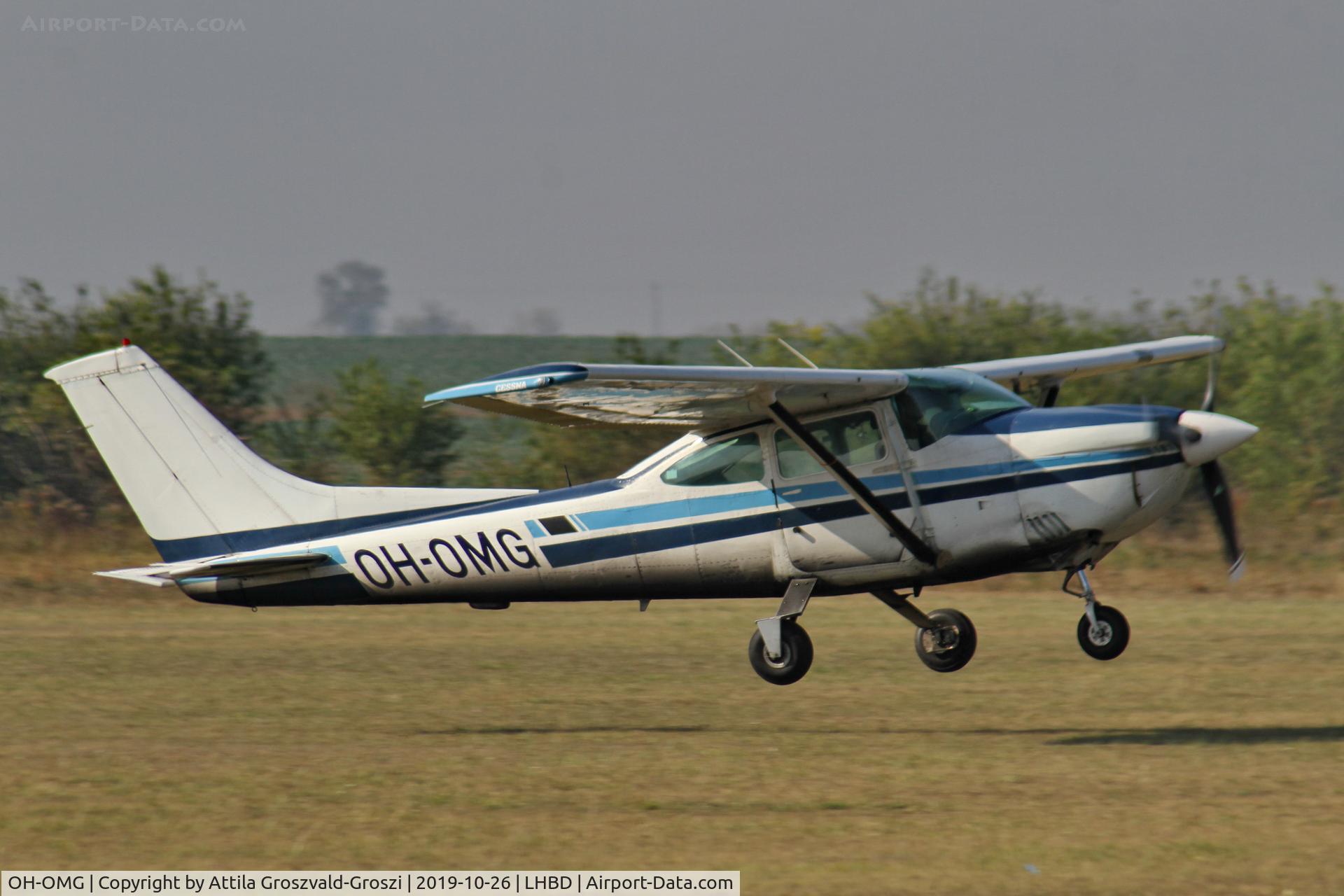 OH-OMG, 1979 Cessna 182Q Skylane C/N 18267308, LHBD - Börgönd Airport, Hungary