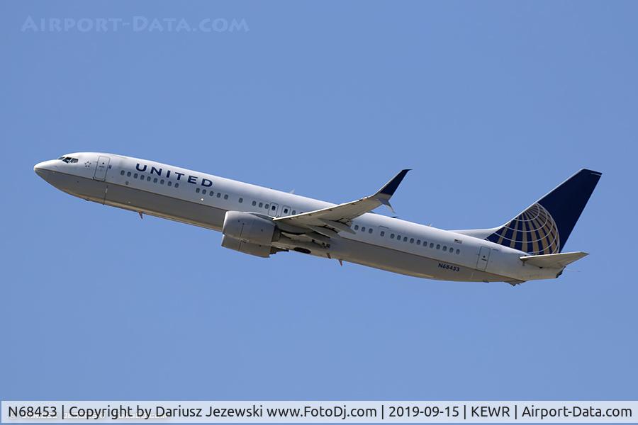 N68453, 2012 Boeing 737-924/ER C/N 41742, Boeing 737-924/ER - United Airlines  C/N 41742, N68453