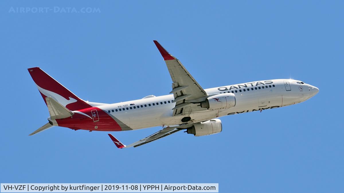 VH-VZF, 2009 Boeing 737-838 C/N 34200, Boeing 737-838. Qantas VH-VZF departed rwy 06 YPPH 081119.