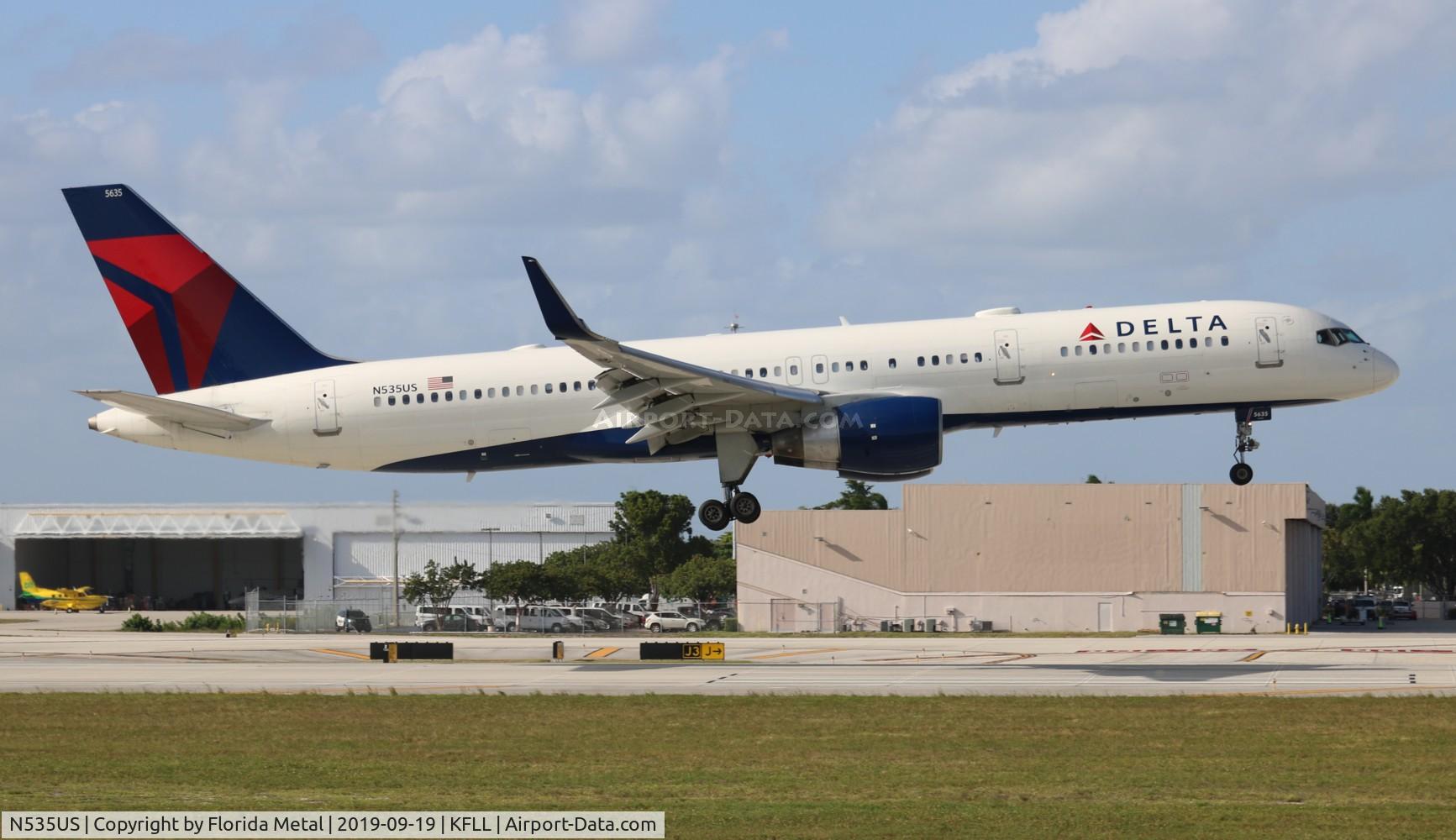 N535US, 1995 Boeing 757-251 C/N 26482, Delta