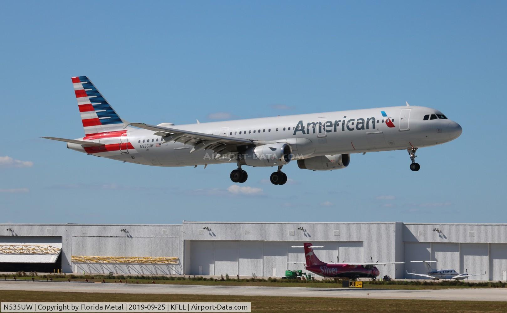 N535UW, 2009 Airbus A321-231 C/N 3993, American