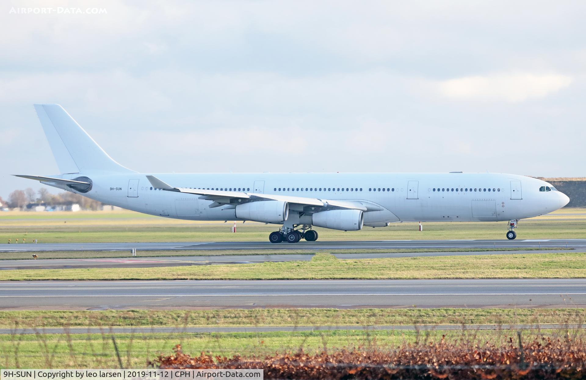 9H-SUN, 2000 Airbus A340-313X C/N 367, Copenhagen 12.11.2019 T/O R-22R