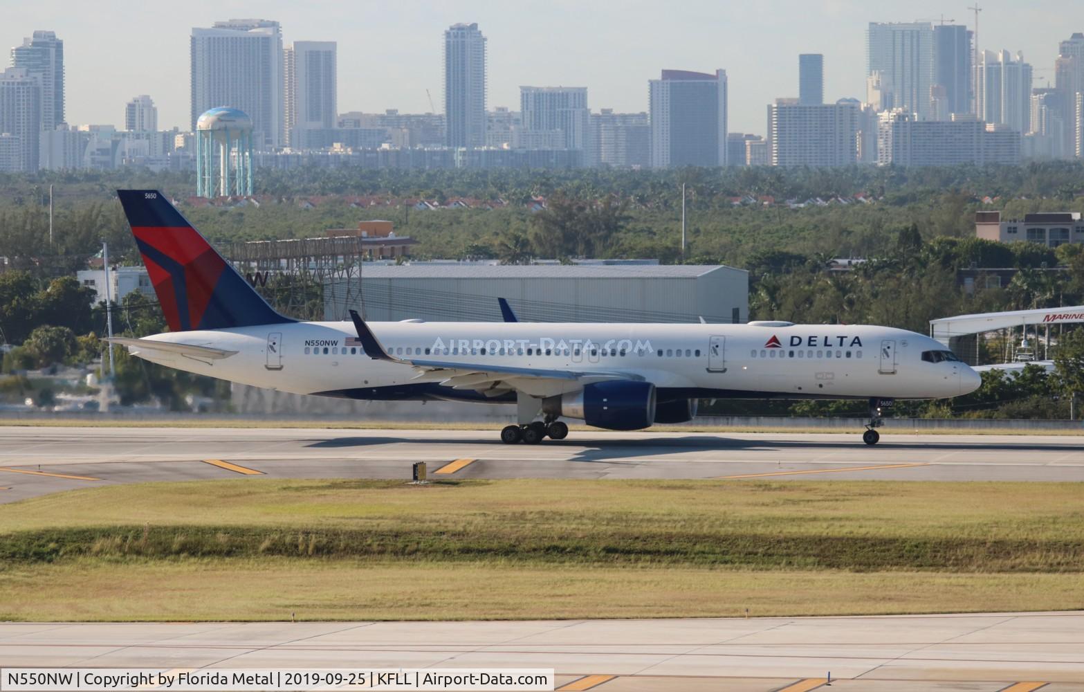 N550NW, 2001 Boeing 757-251 C/N 26497, Delta