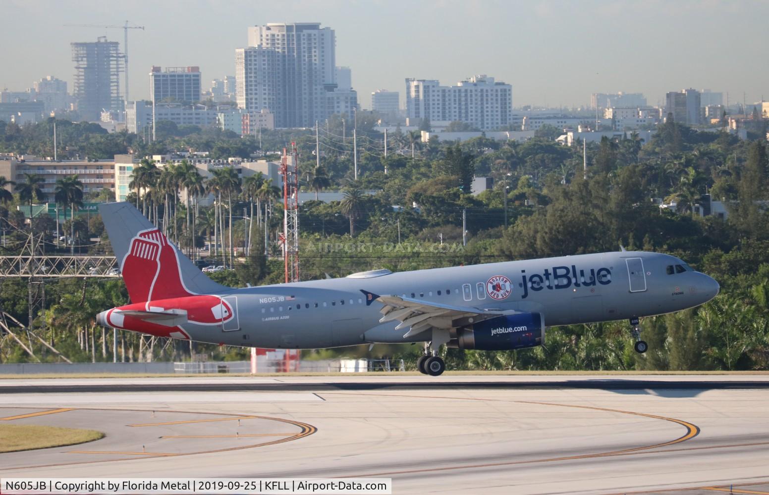N605JB, 2005 Airbus A320-232 C/N 2368, boston Red Sox