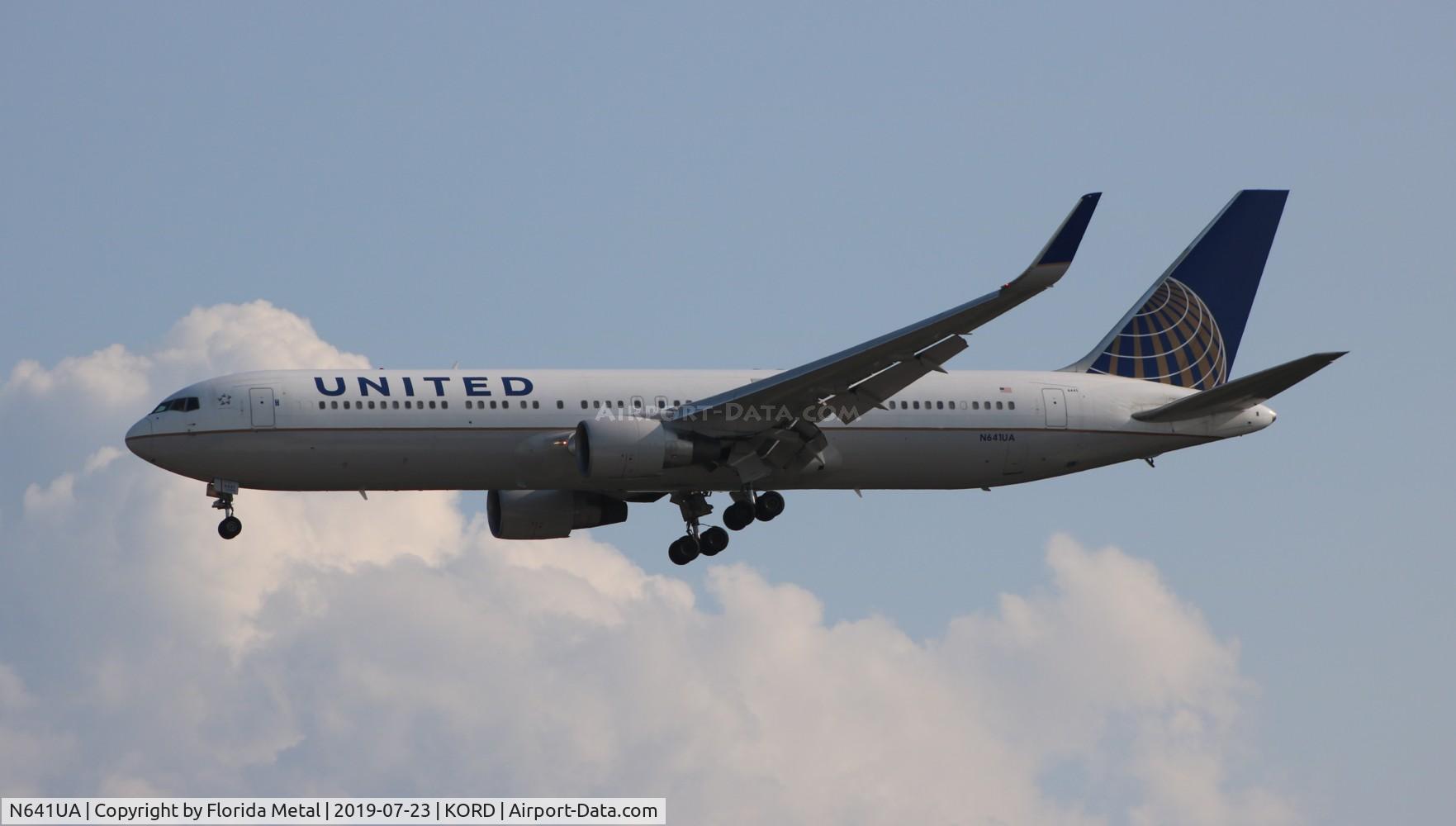 N641UA, 1991 Boeing 767-322/ER C/N 25091, United