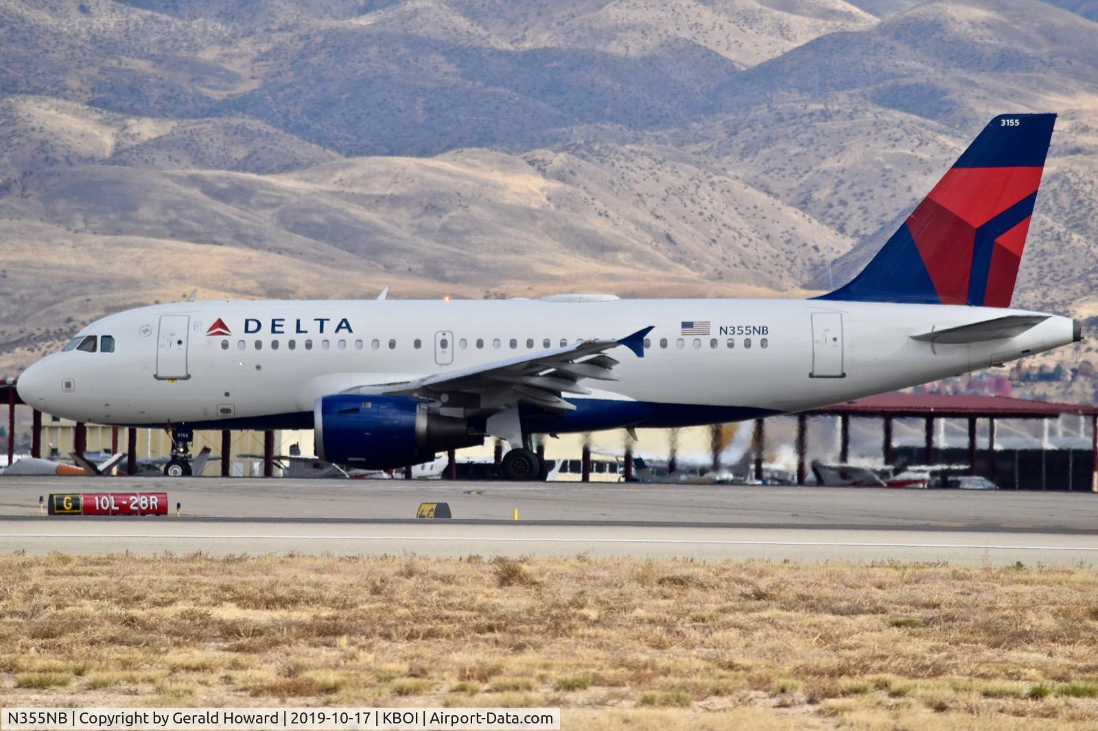 N355NB, 2002 Airbus A319-114 C/N 1839, Turning off 28R.
