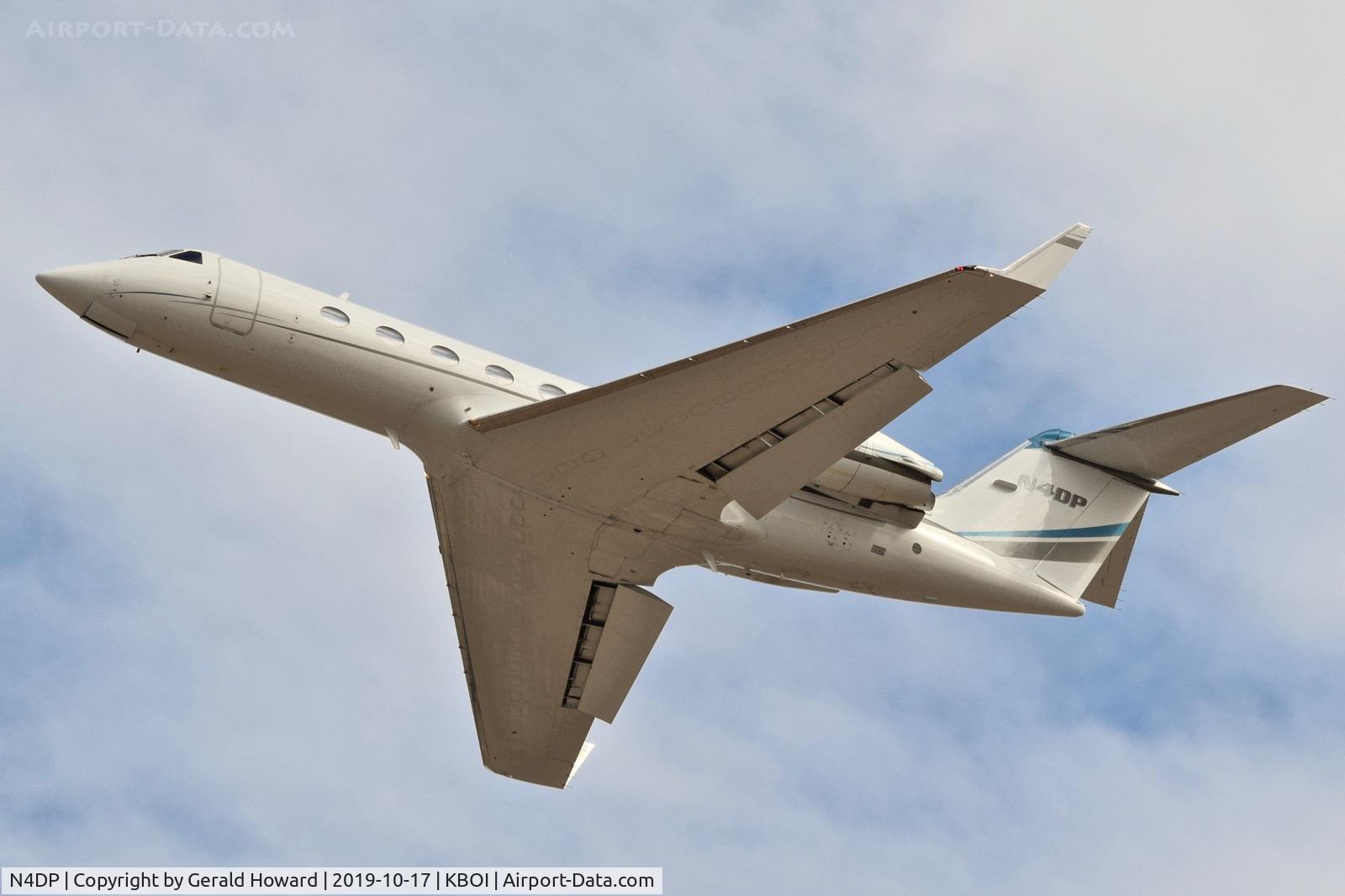 N4DP, 1989 Gulfstream Aerospace G-IV C/N 1097, Departing 28L.