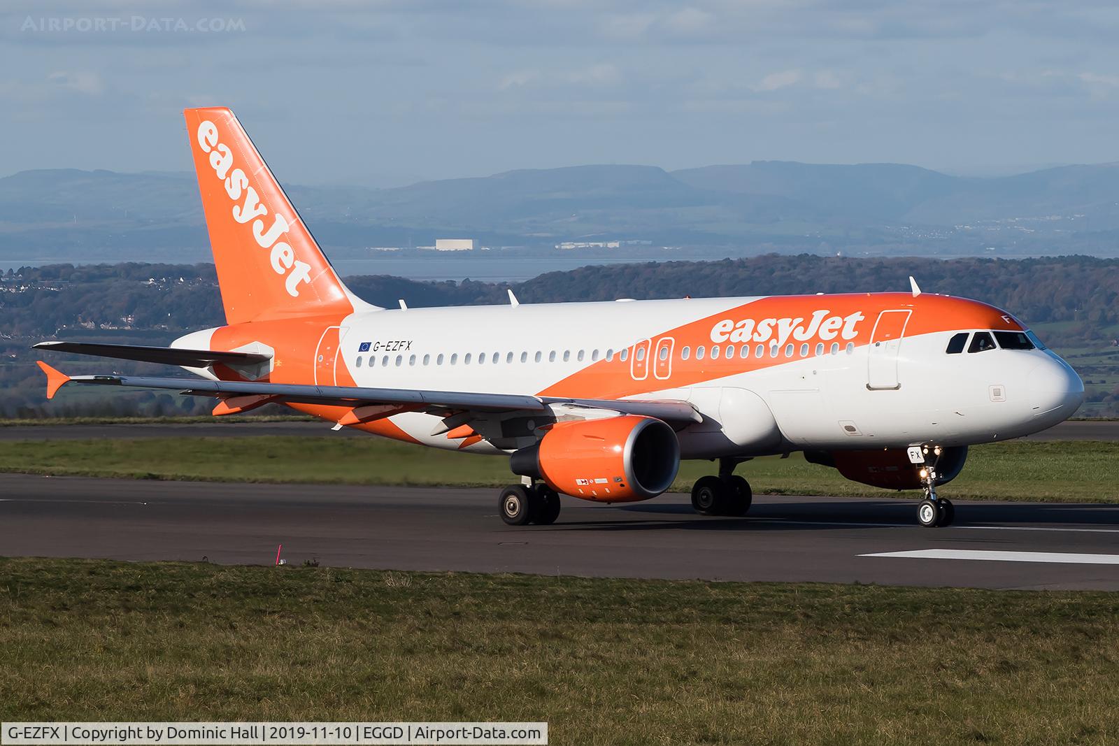 G-EZFX, 2010 Airbus A319-111 C/N 4385, Landing RWY 09