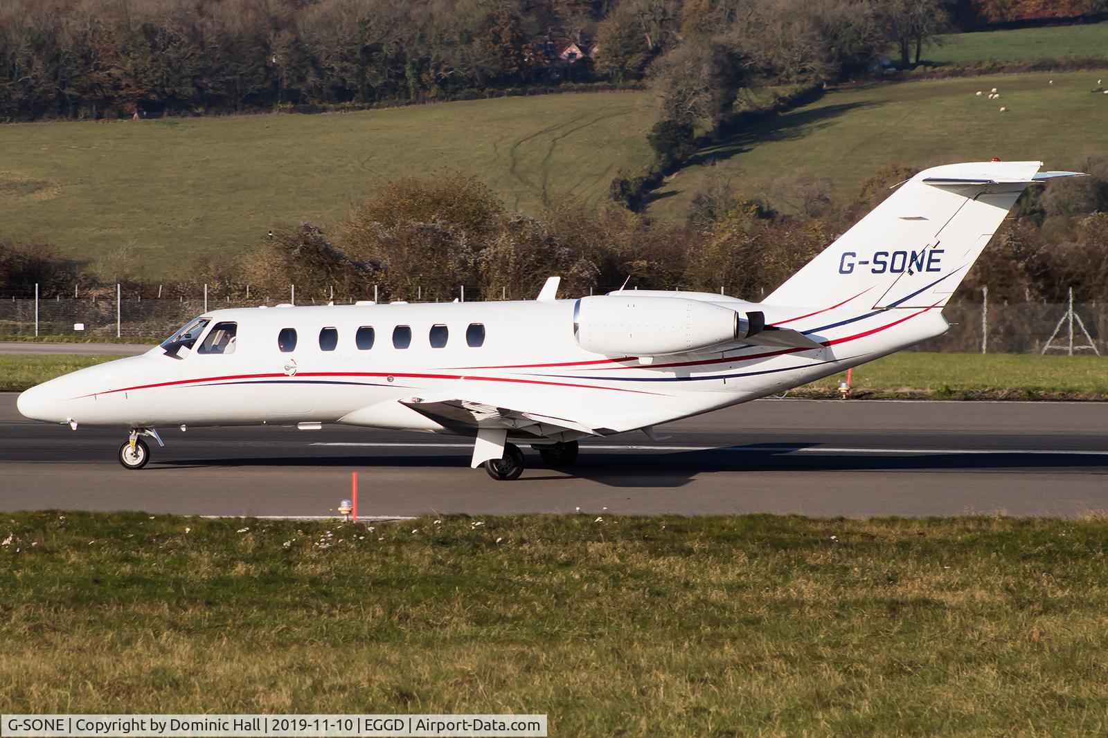 G-SONE, 2001 Cessna 525A CitationJet CJ2 C/N 525A-0031, Backtracking on RWY 09 for departure
